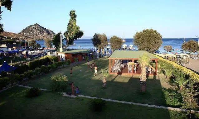 דירות אקיארלר Parilti Beach Houses